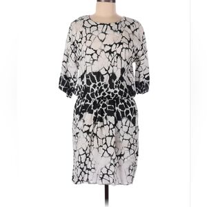 Indikka Dress Size M Black & White Print Short Sleeve Blouson Pockets